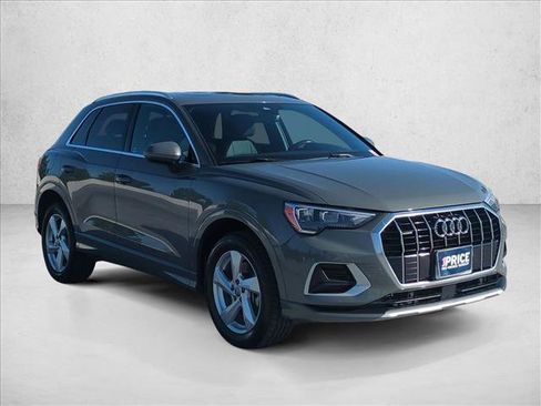 Used 2020 Audi Q3 2.0T Premium image 3