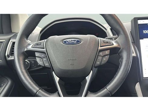 Used 2023 Ford Edge SEL w/ Convenience Package image 15