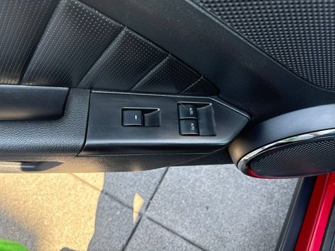 Used 2010 Ford Mustang Premium RWD image 13