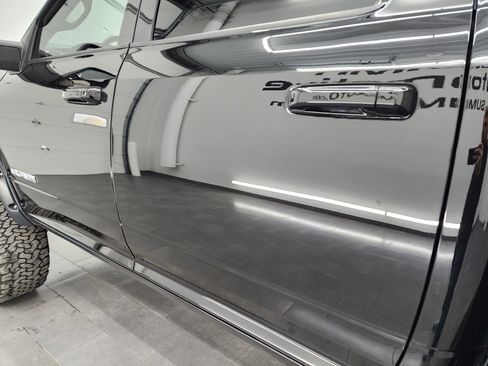 Used 2023 RAM 3500 Laramie image 34