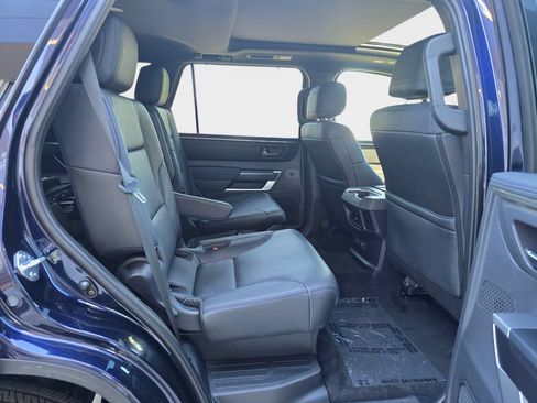 Used 2025 Toyota Sequoia Platinum AWD/4WD image 13