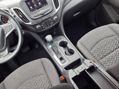 Used 2024 Chevrolet Equinox LT FWD image 10