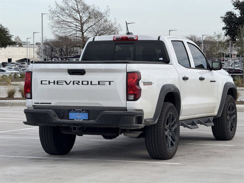 Used 2025 Chevrolet Colorado Trail Boss image 4
