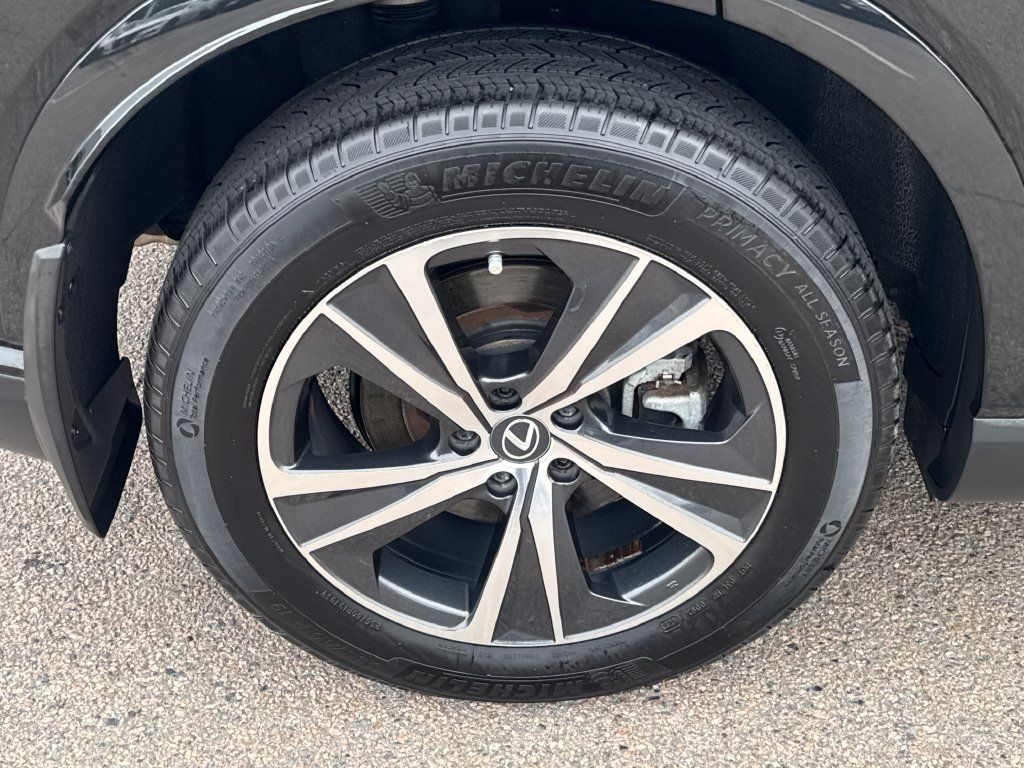 Used 2024 Lexus RX 350 Premium w/ Cold Area Package AWD/4WD image 41