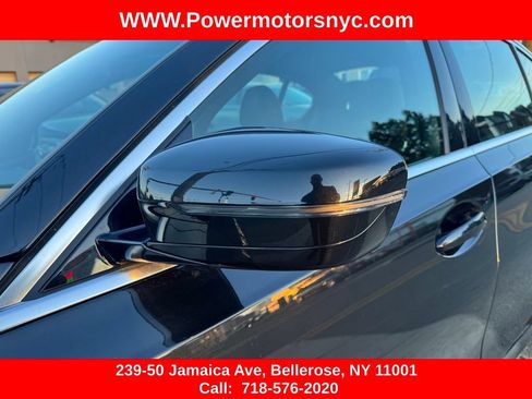 Used 2024 BMW 330i Sedan w/ Convenience Package RWD image 13