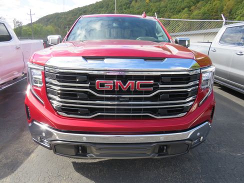 New 2026 GMC Sierra 1500 SLT w/ SLT Premium Plus Package image 2