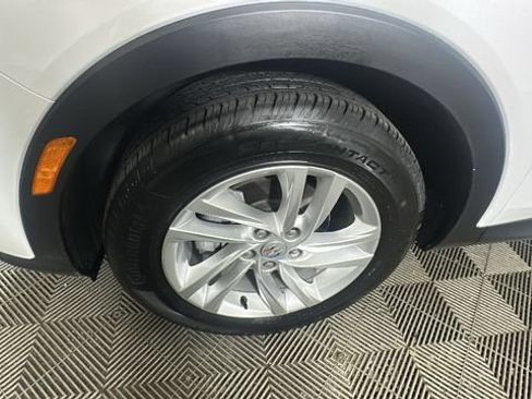Used 2024 Buick Envista Sport Touring w/ Convenience I Package FWD image 9