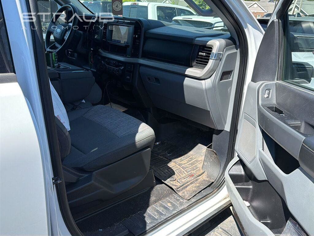 Used 2024 Ford F250 XLT AWD/4WD image 11