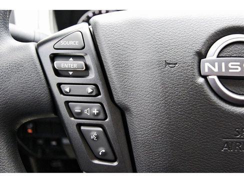 Certified 2024 Nissan Frontier SV w/ Technology Package image 13