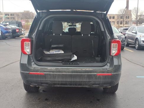Certified 2023 Ford Explorer XLT image 8