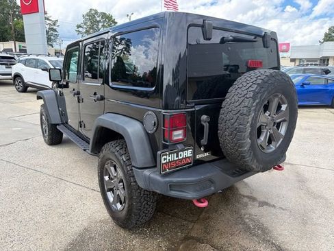 Used 2017 Jeep Wrangler Unlimited Rubicon AWD/4WD image 8