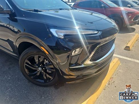 Used 2025 Buick Encore GX Sport Touring w/ Advanced Technology Package AWD/4WD image 4