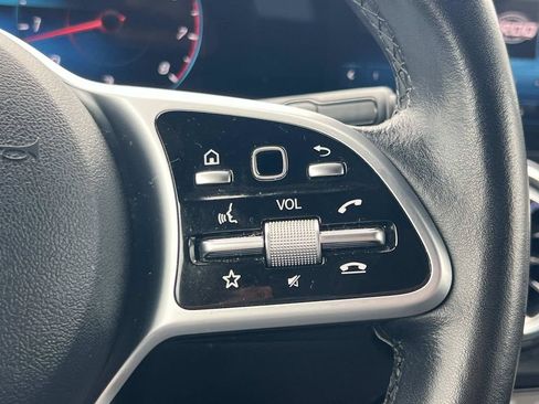 Used 2023 Mercedes-Benz GLB 250 image 11