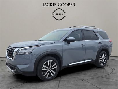 New 2025 Nissan Pathfinder Platinum