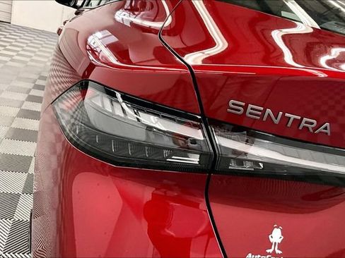 New 2026 Nissan Sentra SV w/ SV Convenience Package FWD image 19