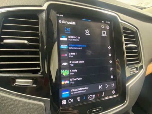 Used 2025 Volvo XC90 B6 Ultra image 20