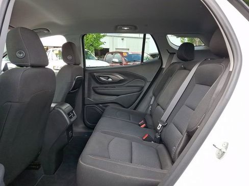 Used 2022 GMC Terrain SLE w/ Driver Convenience Package AWD/4WD image 10