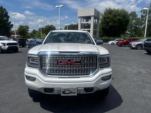 Used 2017 GMC Sierra 1500 Denali AWD/4WD image 9