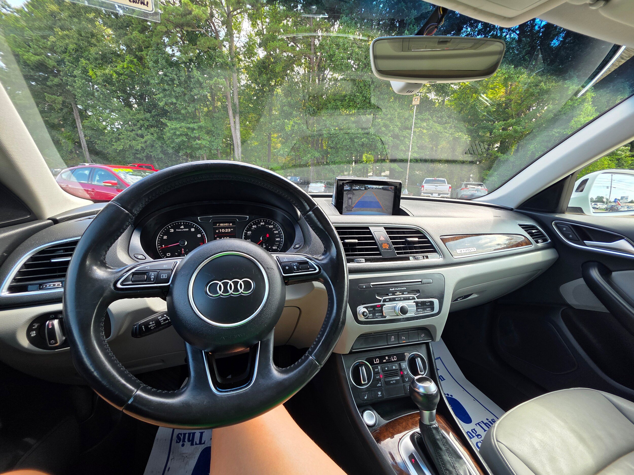 Used 2016 Audi Q3 2.0T Premium Plus w/ Technology Package AWD/4WD image 17