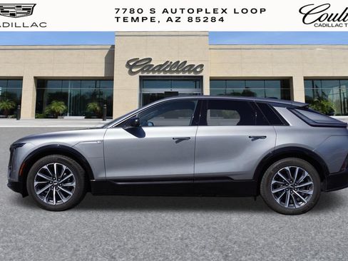 Certified 2024 Cadillac Lyriq Sport w/ LPO, Floor Liner Package AWD/4WD image 2