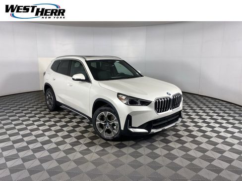 New 2026 BMW X1 xDrive28i w/ Technology Package image 1