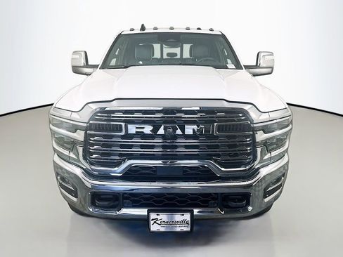 New 2025 RAM 3500 Limited w/ Towing Technology Group image 2