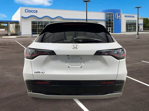 New 2026 Honda HR-V EX-L image 4