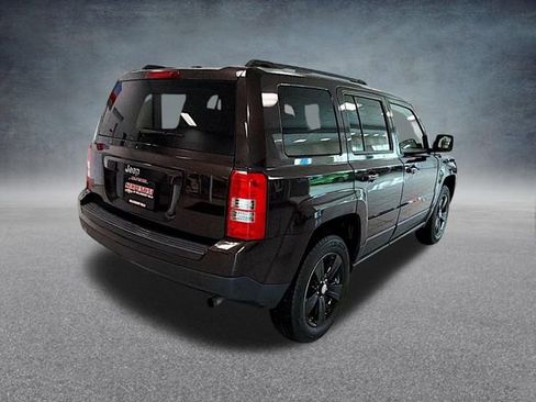 Used 2014 Jeep Patriot Sport w/ Power Value Group image 7