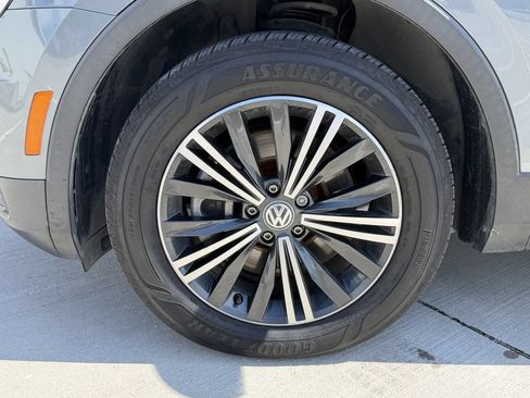 Used 2019 Volkswagen Tiguan SEL FWD image 8