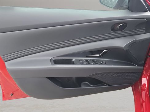 New 2026 Hyundai Elantra Sport image 12