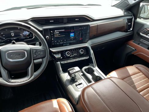 Used 2024 GMC Sierra 1500 Denali Ultimate image 14