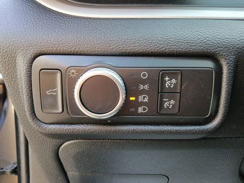 Certified 2021 Ford Explorer XLT AWD/4WD image 17