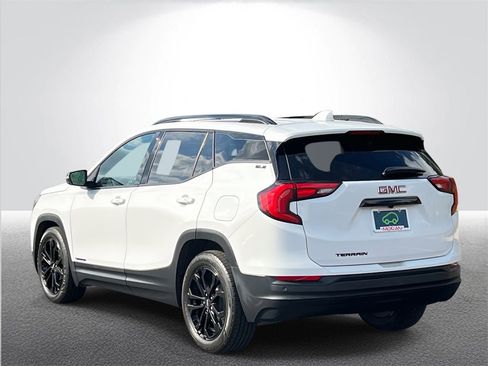 Certified 2019 GMC Terrain SLE w/ Driver Convenience Package image 4