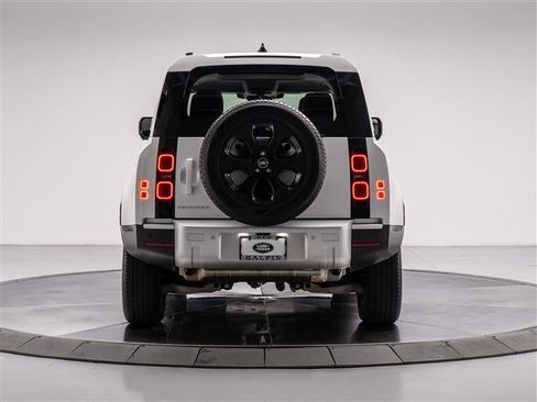 Used 2024 Land Rover Defender 110 S AWD/4WD image 4