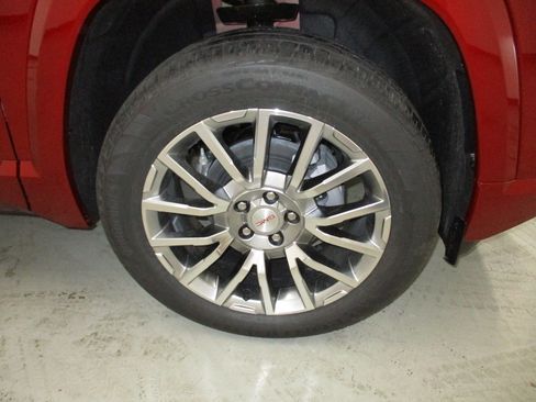 New 2026 GMC Terrain Denali AWD/4WD image 4