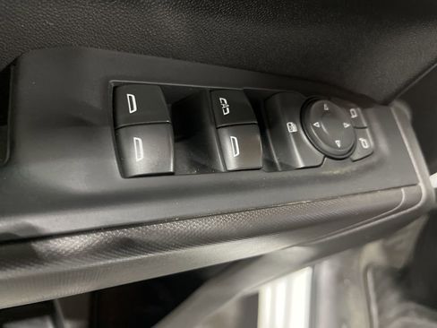 Certified 2022 Chevrolet Silverado 1500 Custom image 11