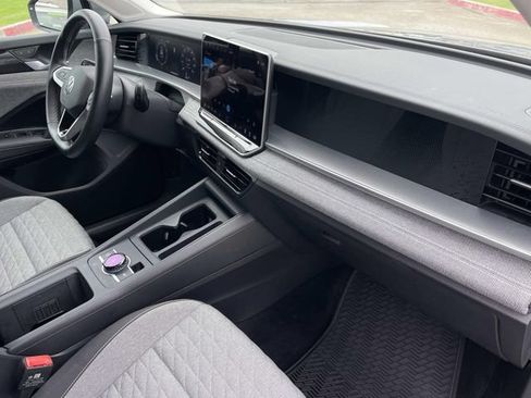 Certified 2026 Volkswagen Tiguan S FWD image 29