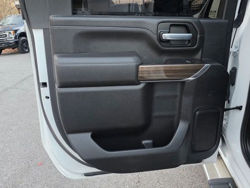 Used 2021 Chevrolet Silverado 3500 LT w/ Texas Edition image 30