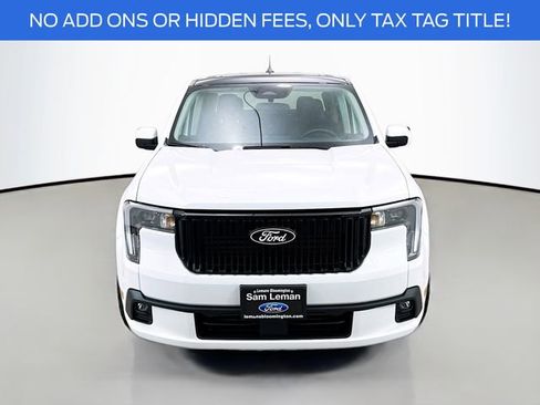 New 2025 Ford Maverick Lobo image 2