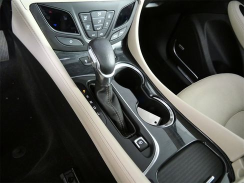 Used 2018 Buick Envision Premium image 21