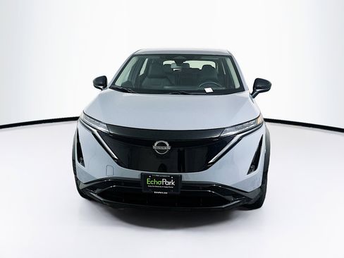 Used 2024 Nissan Ariya AWD image 2