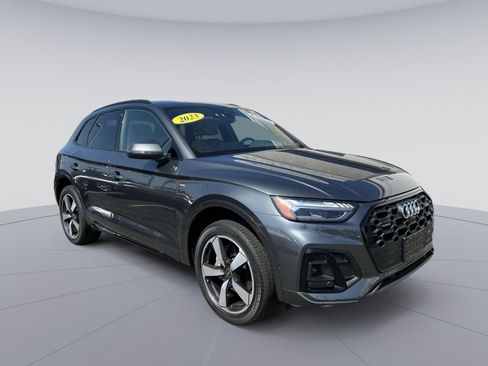 Used 2023 Audi Q5 2.0T Prestige w/ Prestige Package AWD/4WD image 11