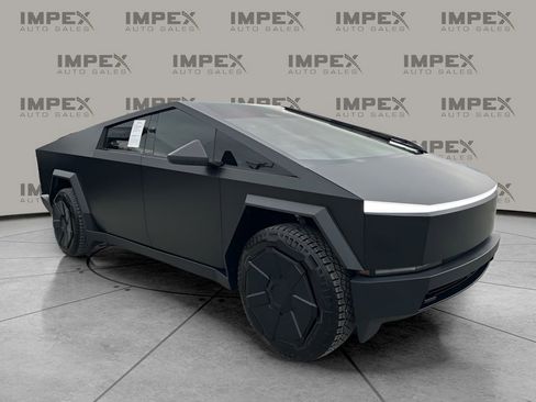 Used 2024 Tesla Cybertruck Cyberbeast image 7