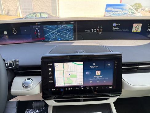 New 2026 Lincoln Nautilus Reserve AWD/4WD image 23