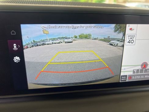 Used 2024 Kia Seltos S AWD/4WD image 53