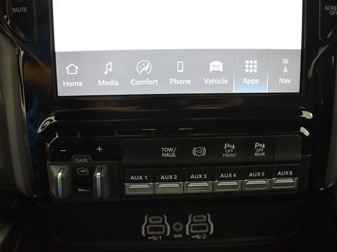 New 2025 RAM 2500 Big Horn AWD/4WD image 25