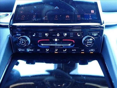 New 2025 Jeep Grand Cherokee Overland w/ Trailer Tow Package image 20