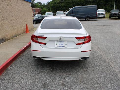 Used 2018 Honda Accord LX image 5