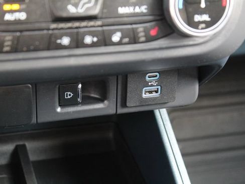 Used 2024 Ford Maverick Lariat w/ Black Appearance Package AWD/4WD image 28