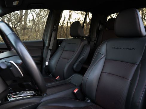 Used 2023 Honda Ridgeline Black Edition image 17